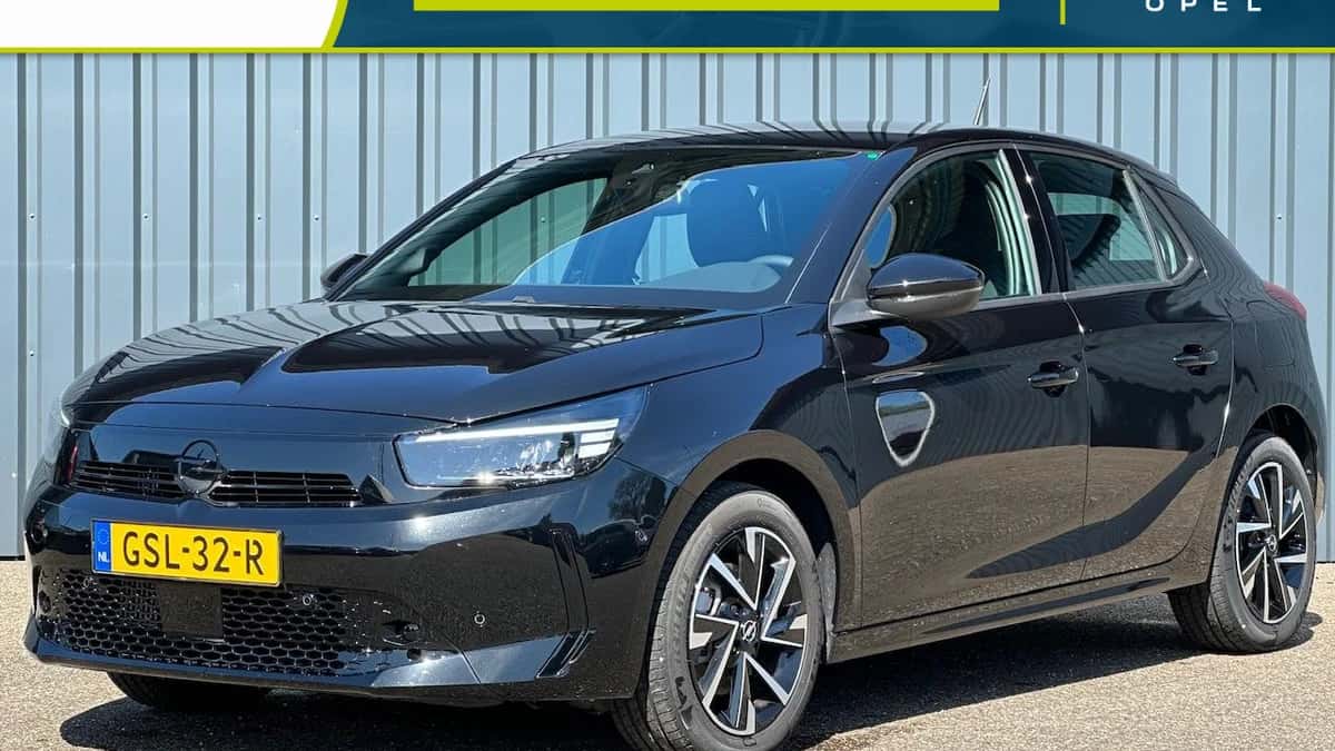 Opel Corsa (2024) — foto 1