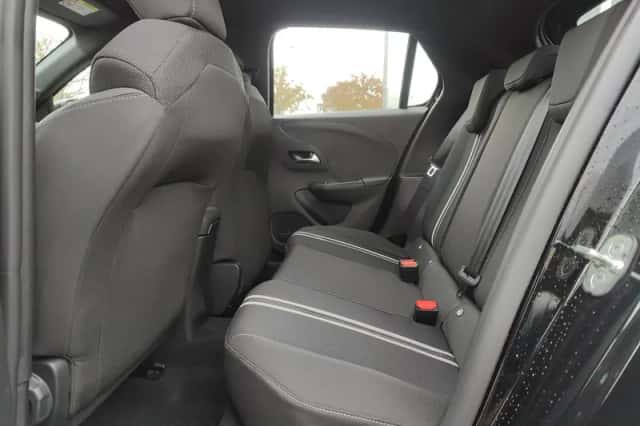 Opel Corsa (2024) thumbnail 11