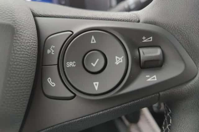 Opel Corsa (2024) thumbnail 14