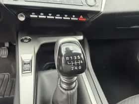 Peugeot 308 (2022) thumbnail 13