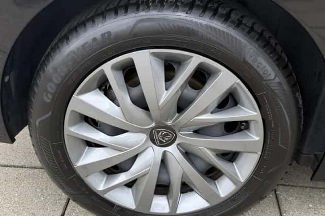Peugeot 308 (2022) thumbnail 15