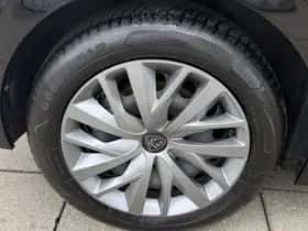 Peugeot 308 (2022) thumbnail 15