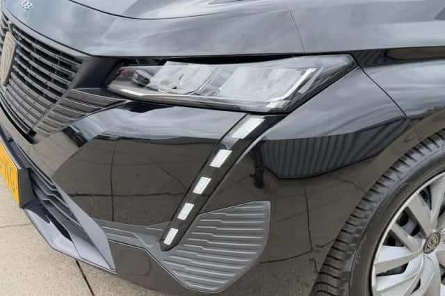 Peugeot 308 (2022) thumbnail 9