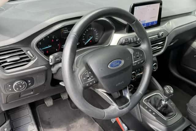Ford Focus (2019) thumbnail 13