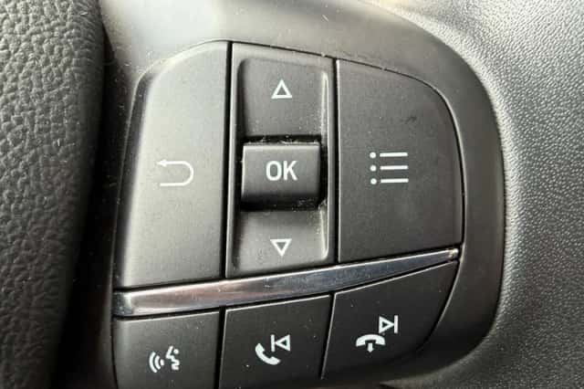 Ford Focus (2019) thumbnail 16