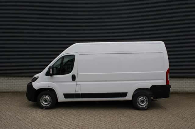 Peugeot Boxer (2024) thumbnail 3