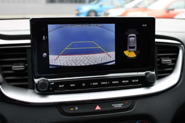 Kia Ceed Sportswagon (2024) thumbnail 19