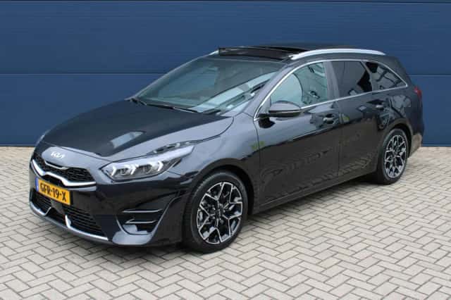 Kia Ceed Sportswagon (2024) thumbnail 3
