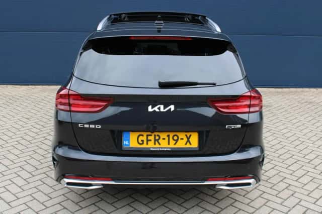 Kia Ceed Sportswagon (2024) thumbnail 6