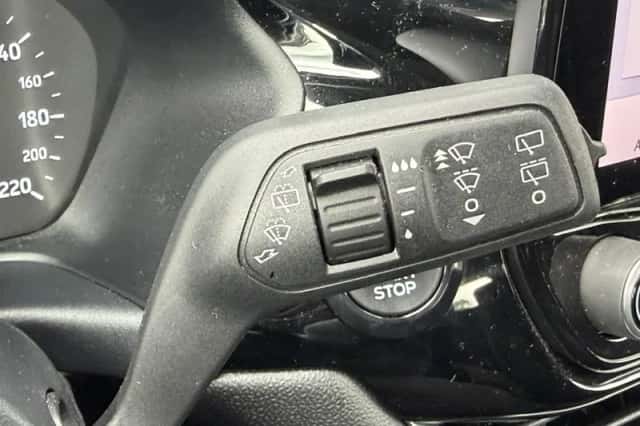 Ford Fiesta (2021) thumbnail 14