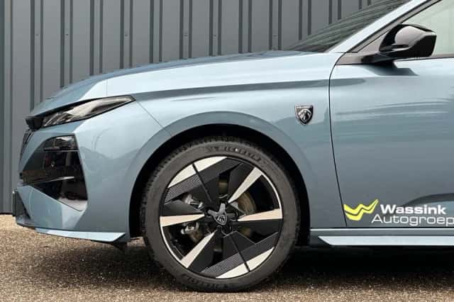 Peugeot e-308 (2026) thumbnail 9