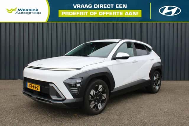 Hyundai Kona (2023) thumbnail 1
