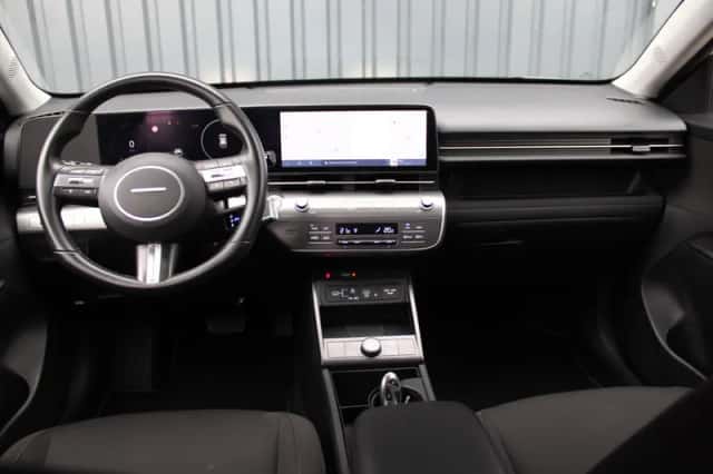 Hyundai Kona (2023) thumbnail 7