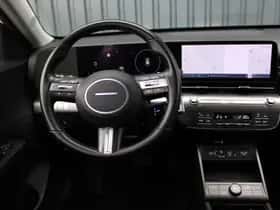 Hyundai Kona (2023) thumbnail 9