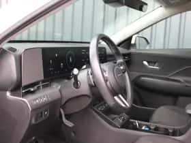 Hyundai Kona (2023) thumbnail 10