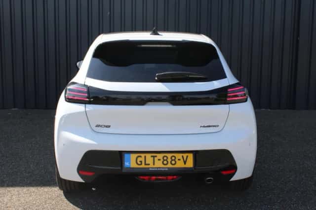 Peugeot 208 (2024) thumbnail 5