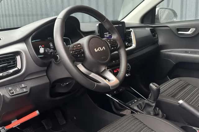 Kia Stonic (2025) thumbnail 18