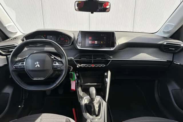 Peugeot 208 (2021) thumbnail 12