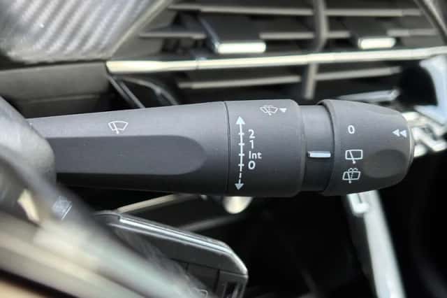 Peugeot 208 (2021) thumbnail 19