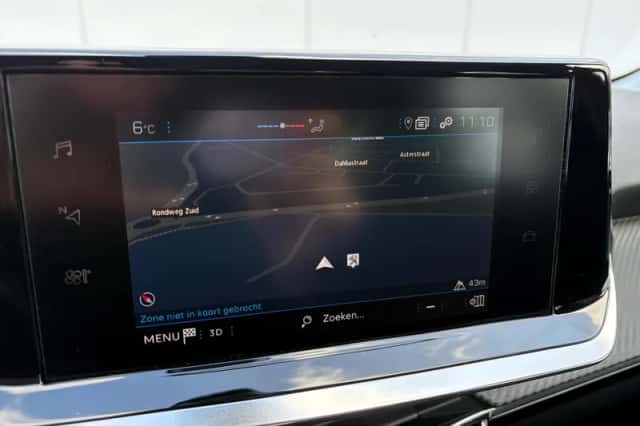 Peugeot 208 (2021) thumbnail 22