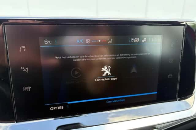 Peugeot 208 (2021) thumbnail 25