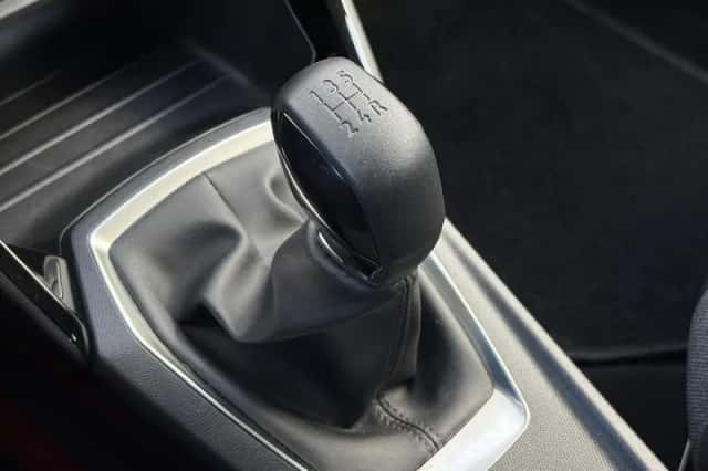 Peugeot 208 (2021) thumbnail 29