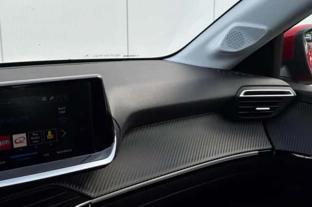 Peugeot 208 (2021) thumbnail 31
