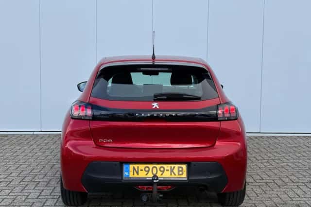 Peugeot 208 (2021) thumbnail 6