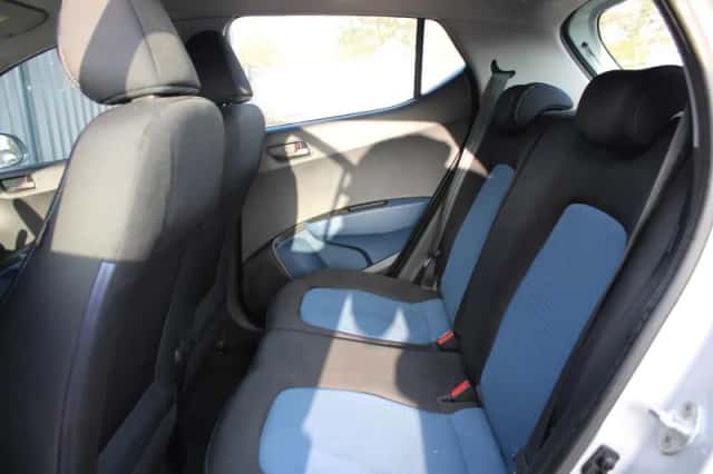 Hyundai i10 (2015) thumbnail 11