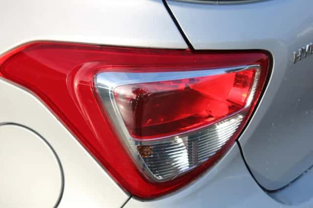 Hyundai i10 (2015) thumbnail 20
