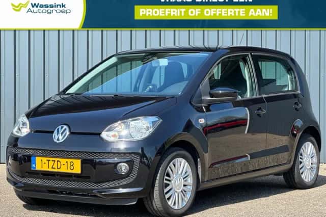 Volkswagen Up! (2014) thumbnail 1