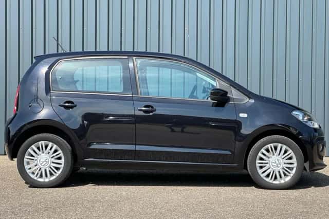 Volkswagen Up! (2014) thumbnail 6