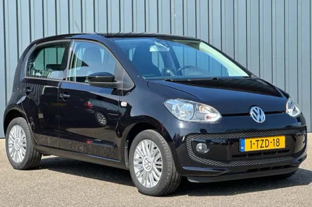 Volkswagen Up! (2014) thumbnail 7