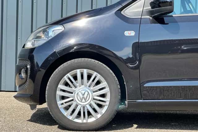 Volkswagen Up! (2014) thumbnail 9