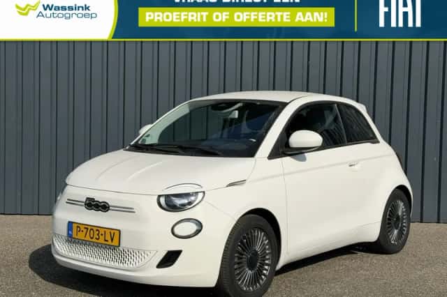 Fiat 500 (2022)