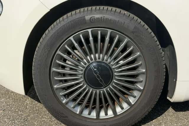 Fiat 500 (2022) thumbnail 7