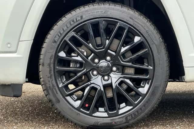 Jeep Compass (2022) thumbnail 12
