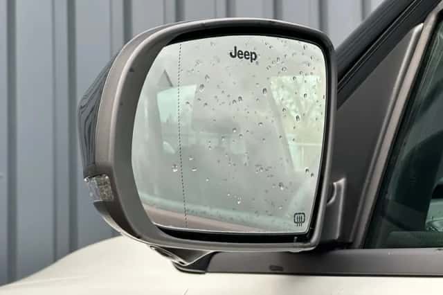 Jeep Compass (2022) thumbnail 14