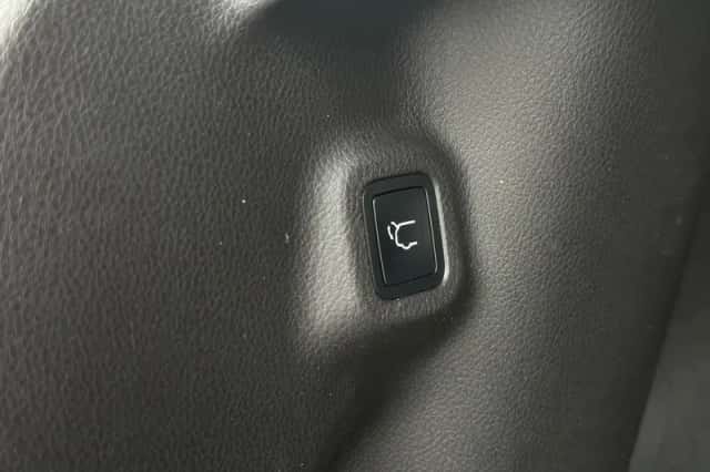 Jeep Compass (2022) thumbnail 15