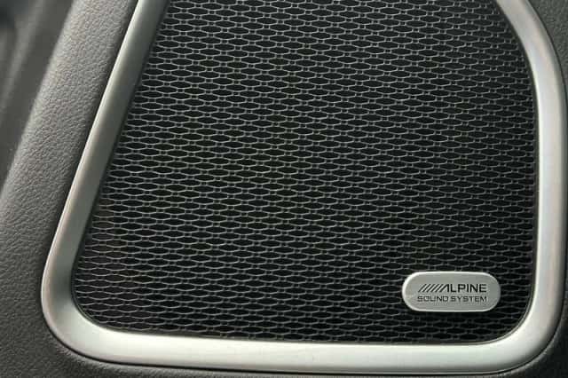 Jeep Compass (2022) thumbnail 18