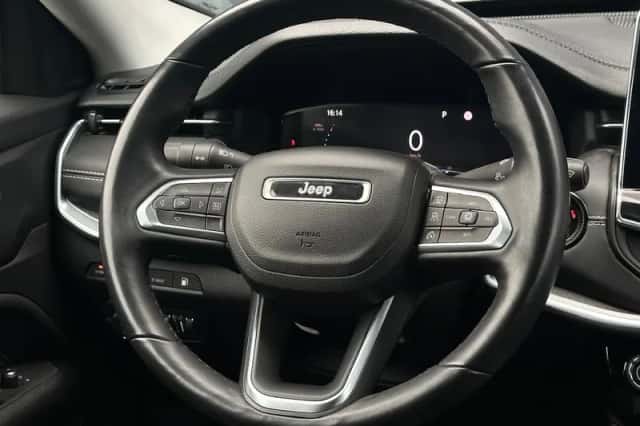 Jeep Compass (2022) thumbnail 23