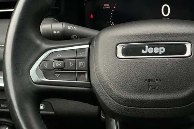 Jeep Compass (2022) thumbnail 24