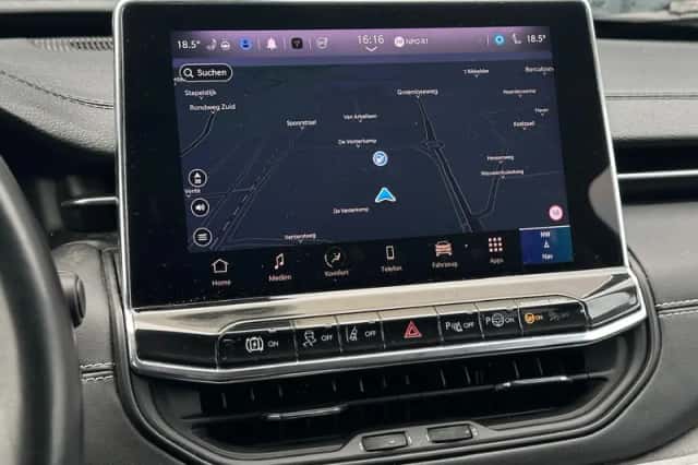 Jeep Compass (2022) thumbnail 30