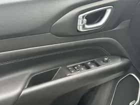 Jeep Compass (2022) thumbnail 33