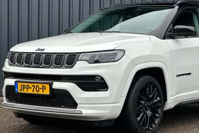 Jeep Compass (2022) thumbnail 8