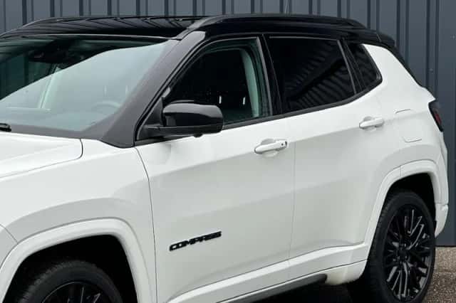 Jeep Compass (2022) thumbnail 9