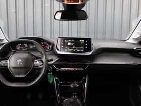 Peugeot 208 (2022) thumbnail 11