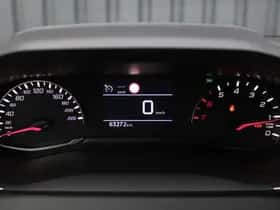 Peugeot 208 (2022) thumbnail 9