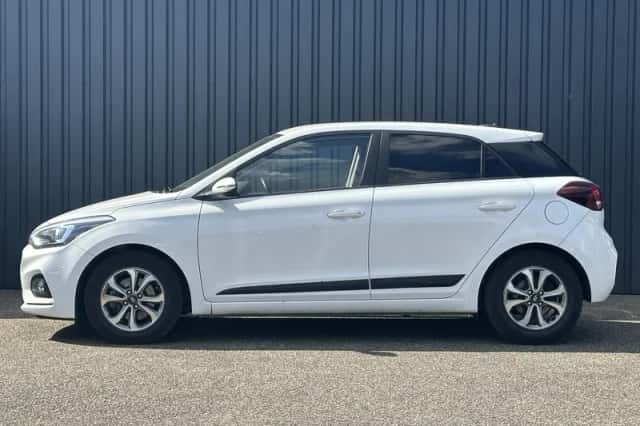 Hyundai i20 (2020) thumbnail 2