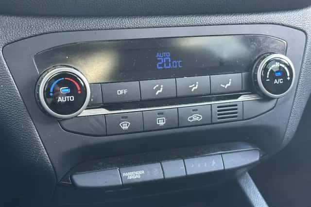Hyundai i20 (2020) thumbnail 19